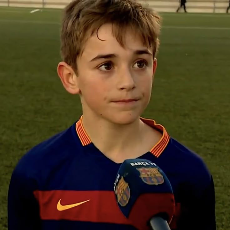 Gavi arriving at La Masia